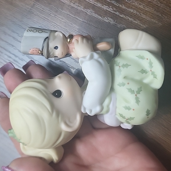 Precious Moments 2001 May Your Christmas Begin With A Bang 877433 - Picture 4 of 7